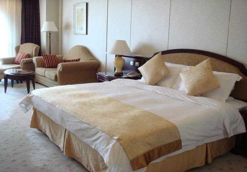 Beijing Intl Business Hotel News Plaza Esterno foto